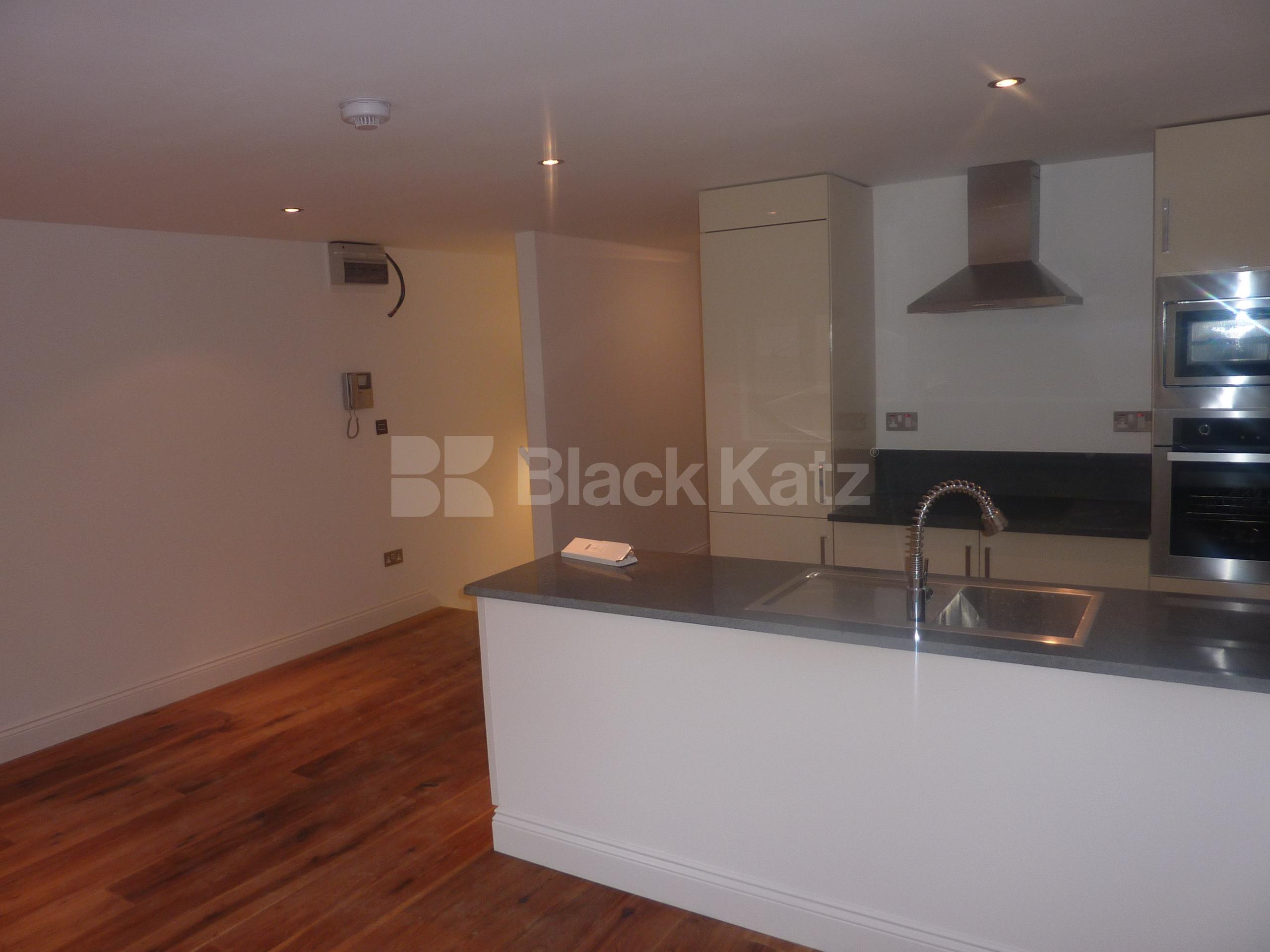 			SELECTION OF NEWLY REFURBISHED 1 BEDS IN CAMDEN !!!!, 1 Bedroom, 1 bath, 1 reception Flat			 Camden Street, CAMDEN NW1